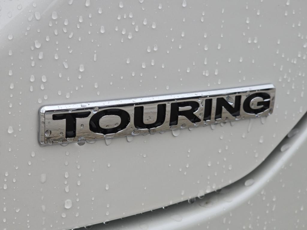 new 2025 Honda Pilot car, priced at $53,750