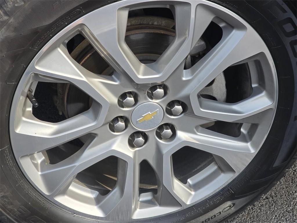 used 2019 Chevrolet Traverse car, priced at $17,877