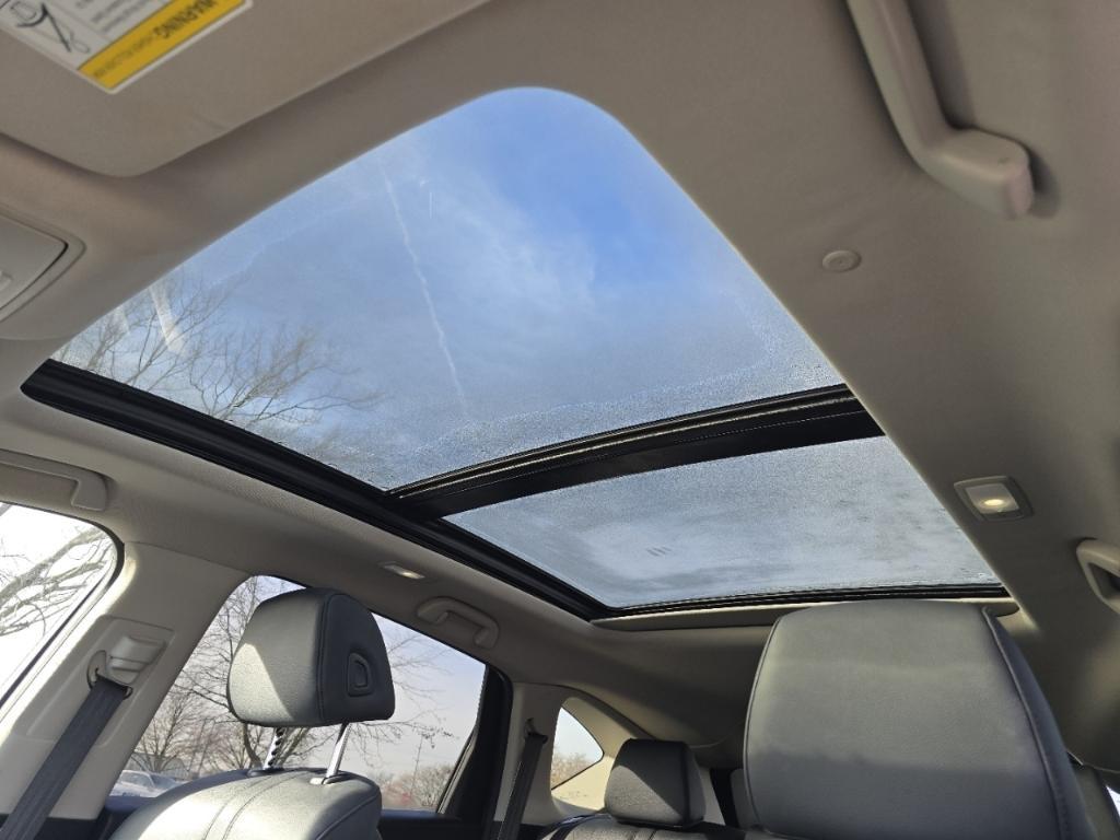 used 2021 Acura RDX car, priced at $26,227