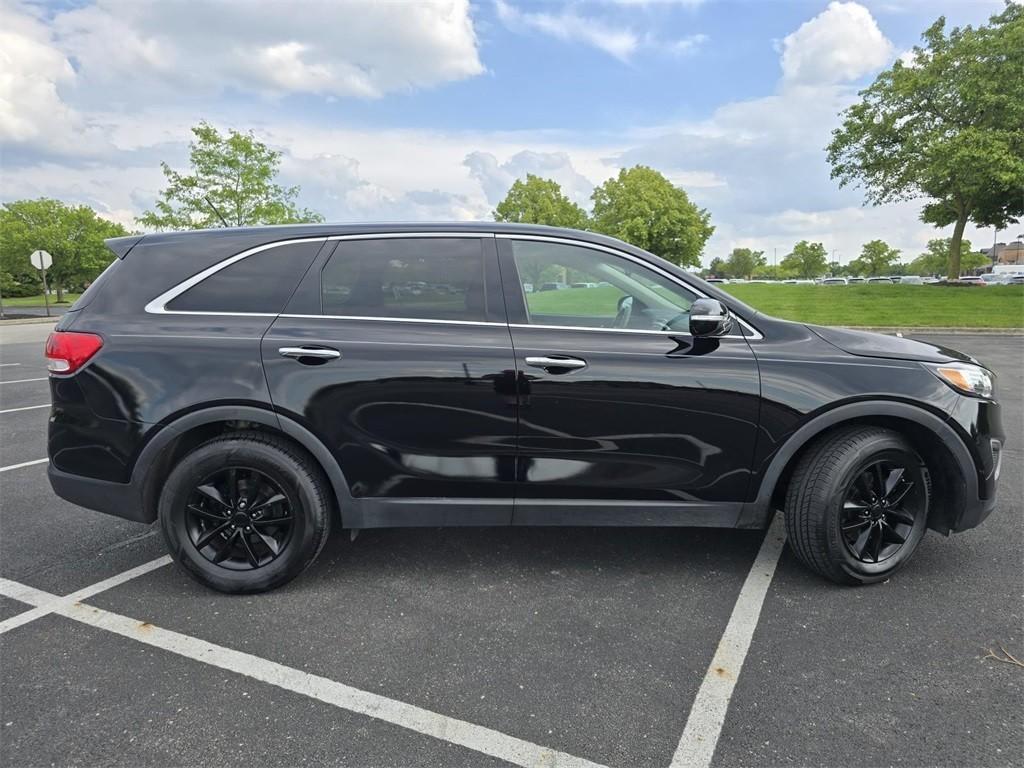 used 2018 Kia Sorento car, priced at $14,337