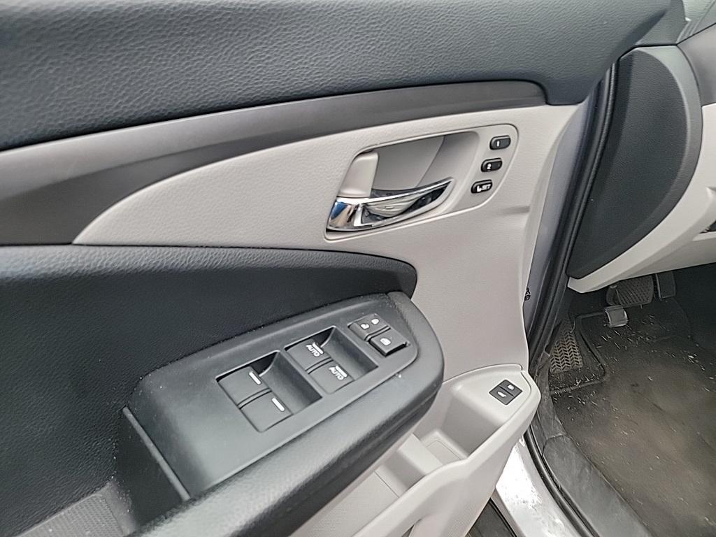 used 2022 Honda Pilot car, priced at $33,997