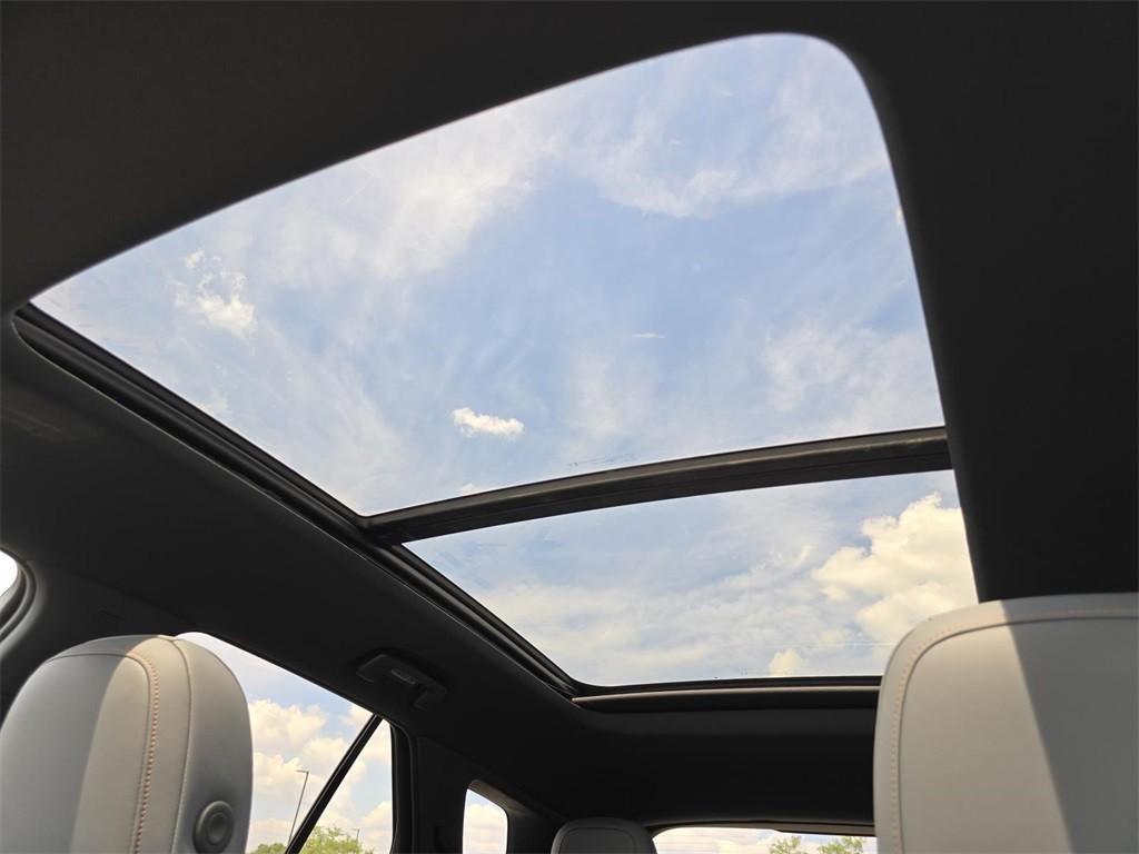 new 2025 Honda Prologue car, priced at $59,805