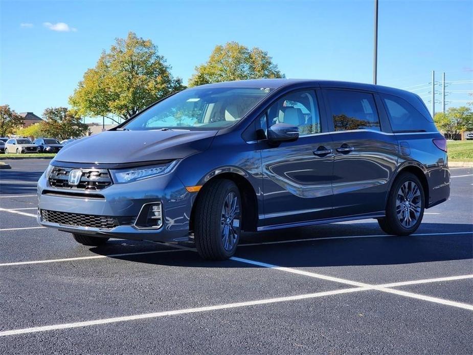 new 2025 Honda Odyssey car, priced at $48,005