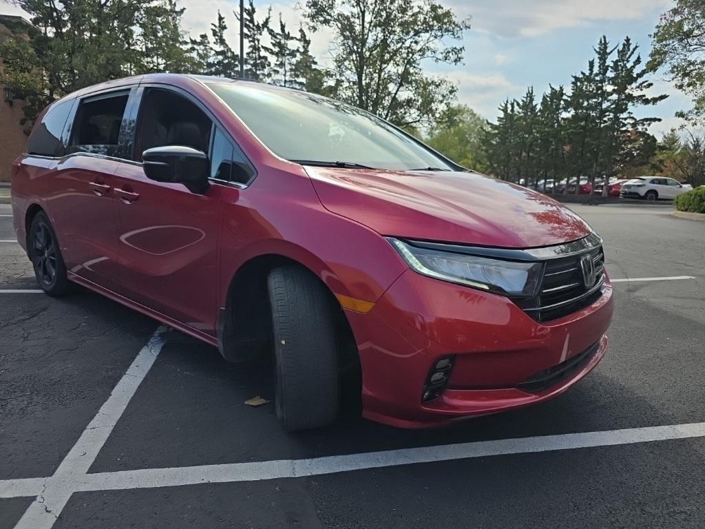 used 2024 Honda Odyssey car, priced at $38,300