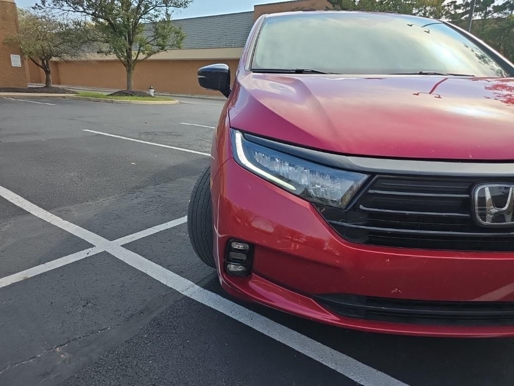 used 2024 Honda Odyssey car, priced at $38,300