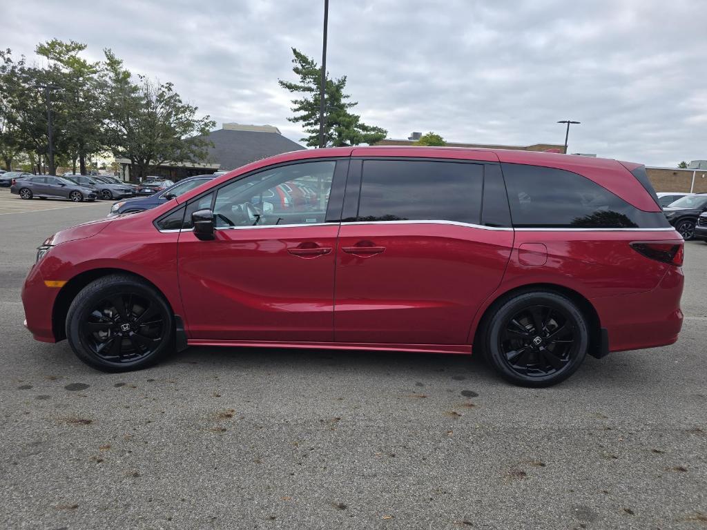 used 2024 Honda Odyssey car, priced at $36,500