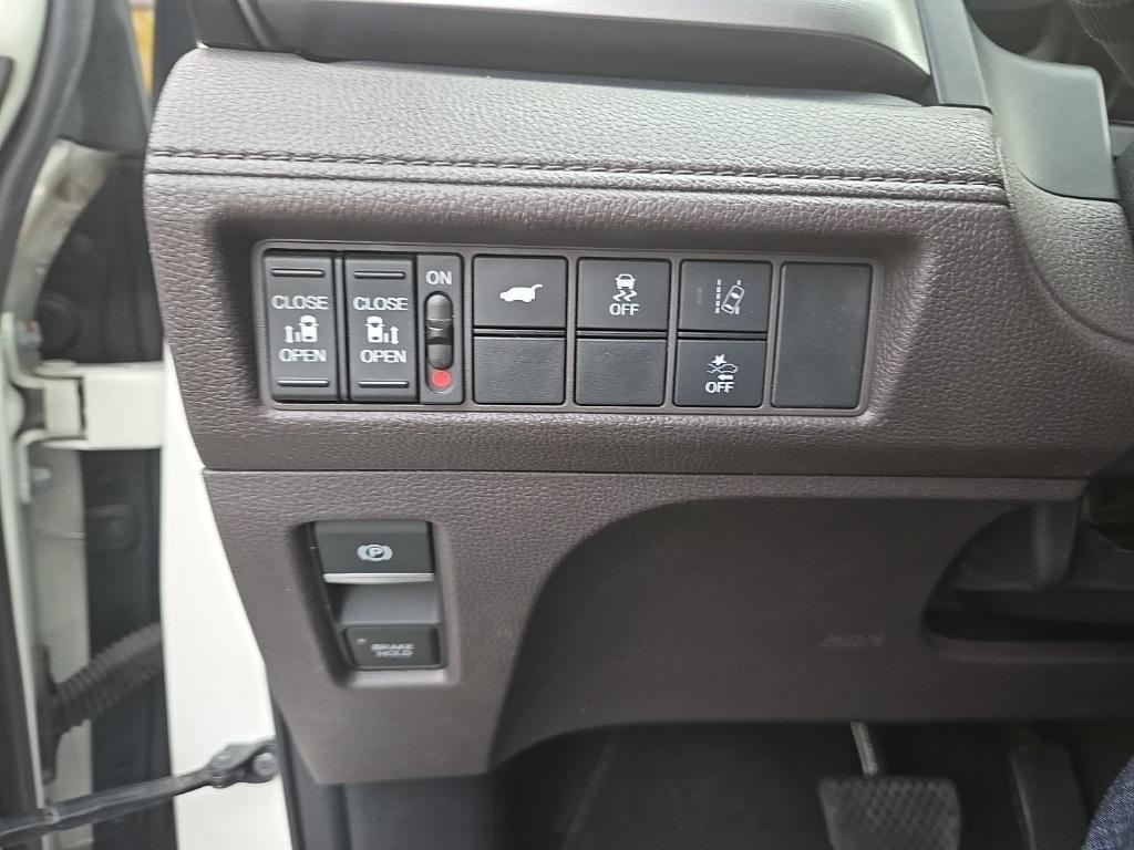 used 2019 Honda Odyssey car, priced at $27,997
