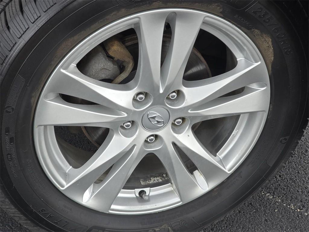 used 2012 Hyundai Santa Fe car, priced at $7,735