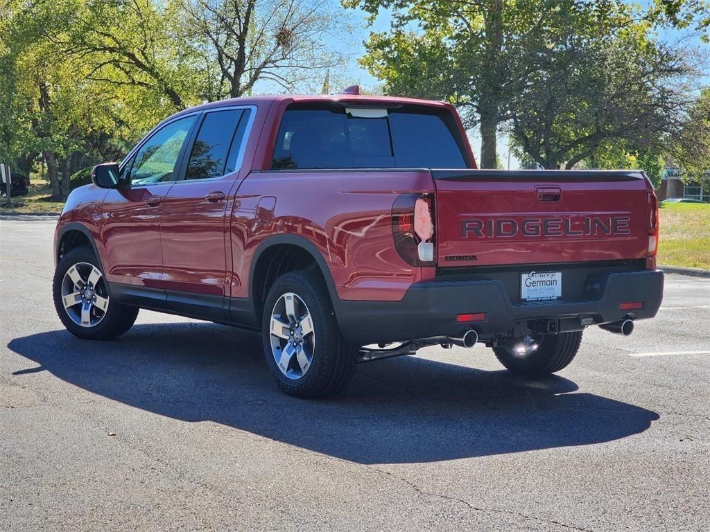 new 2025 Honda Ridgeline car, priced at $44,330