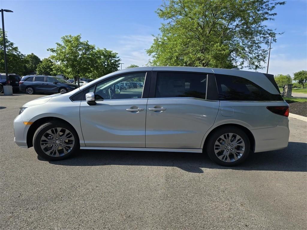 new 2025 Honda Odyssey car, priced at $48,360