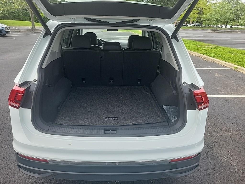 used 2024 Volkswagen Tiguan car, priced at $25,627