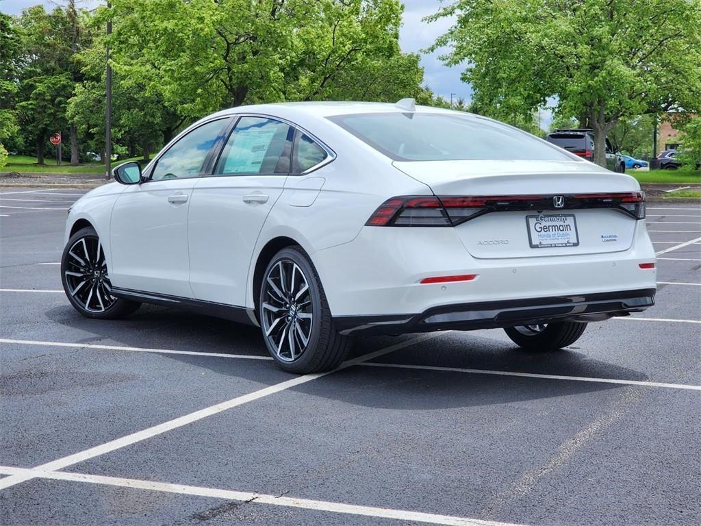 new 2025 Honda Accord Hybrid car, priced at $40,905