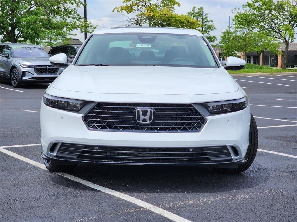 new 2025 Honda Accord Hybrid car, priced at $40,905