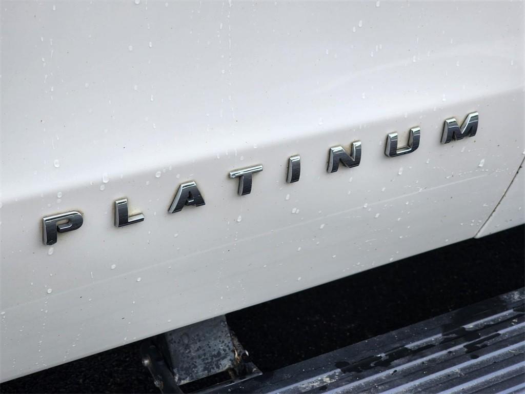used 2018 Ford Expedition car, priced at $24,227