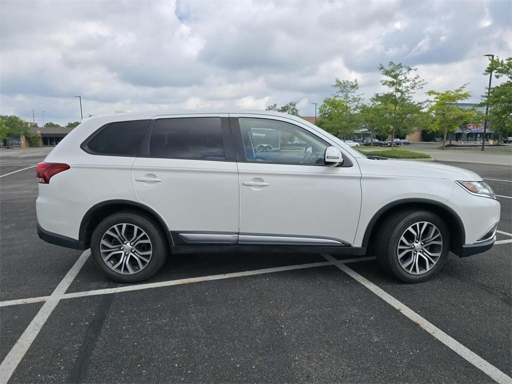 used 2017 Mitsubishi Outlander car, priced at $14,997