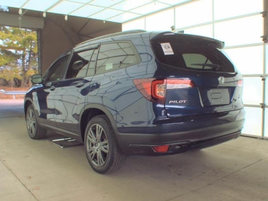used 2022 Honda Pilot car, priced at $29,597