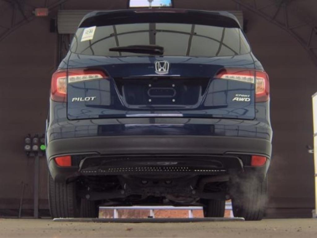 used 2022 Honda Pilot car, priced at $29,597