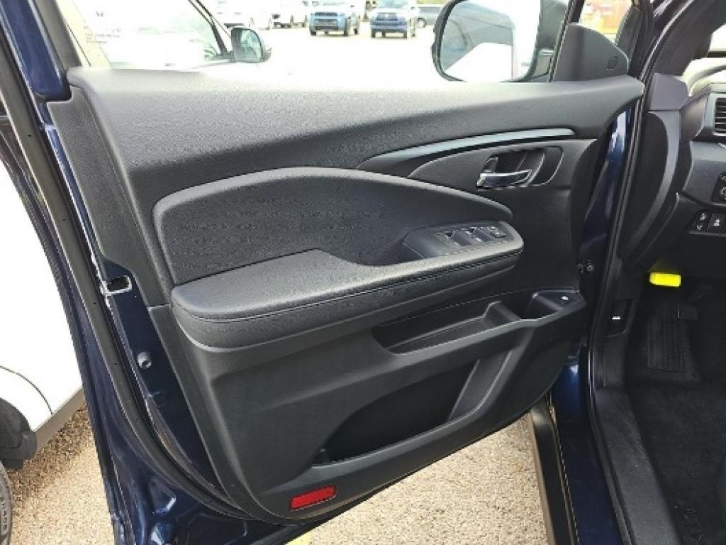 used 2022 Honda Pilot car, priced at $29,597