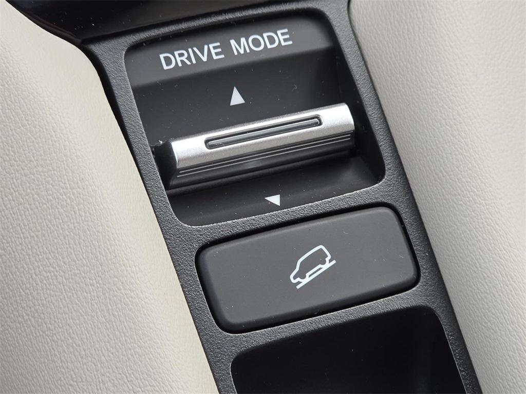 new 2026 Honda HR-V car, priced at $29,105