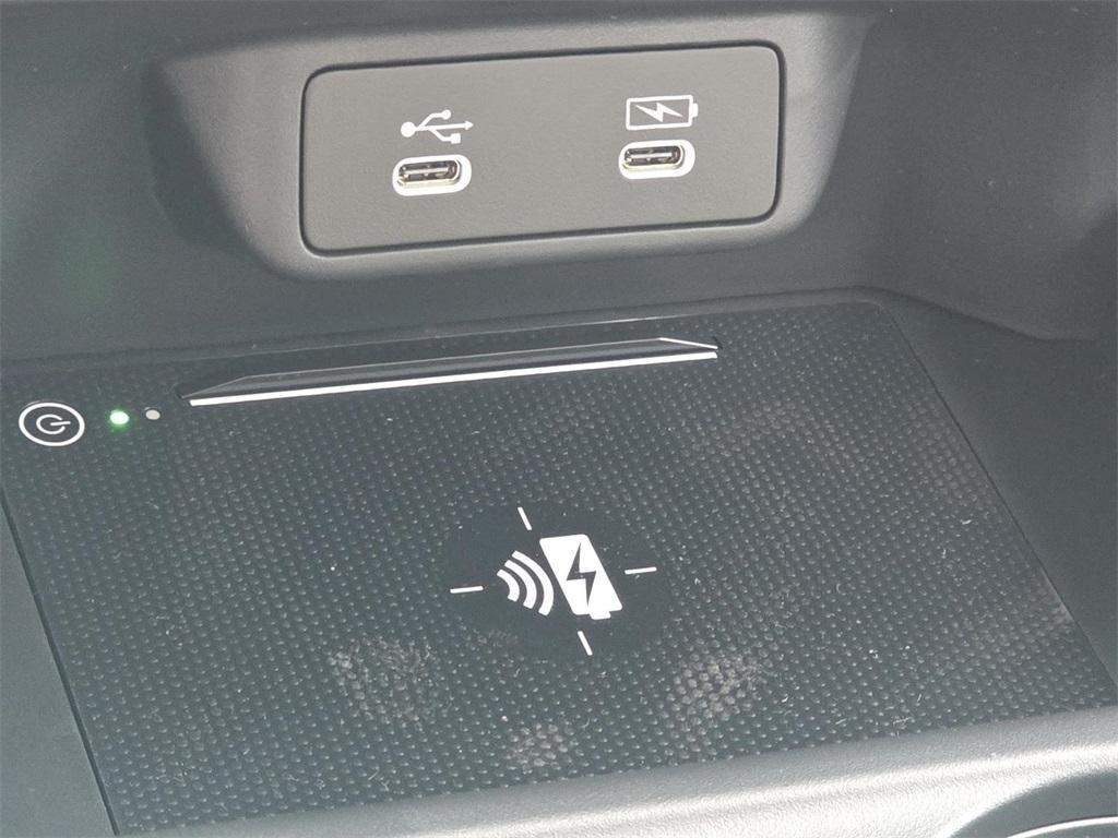 new 2026 Honda HR-V car, priced at $29,105