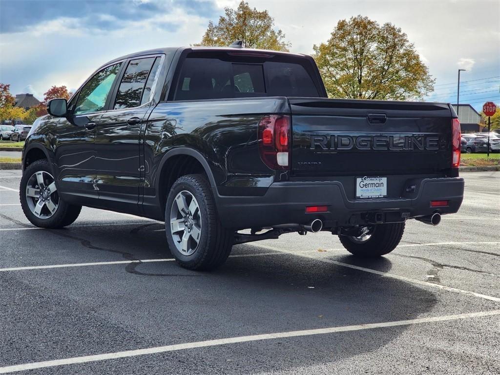 new 2025 Honda Ridgeline car, priced at $44,125