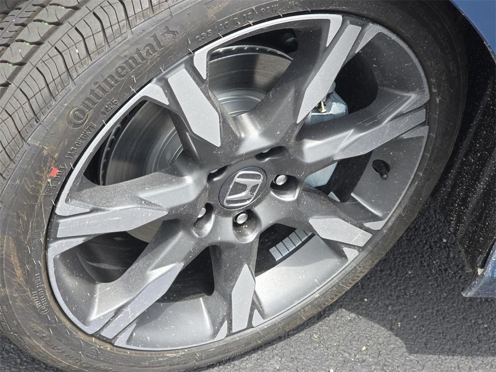 new 2025 Honda Civic Hybrid car, priced at $33,555
