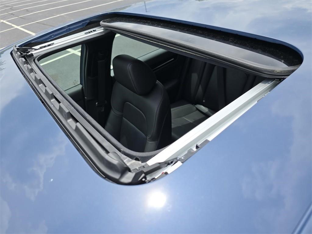 new 2025 Honda Civic Hybrid car, priced at $33,555
