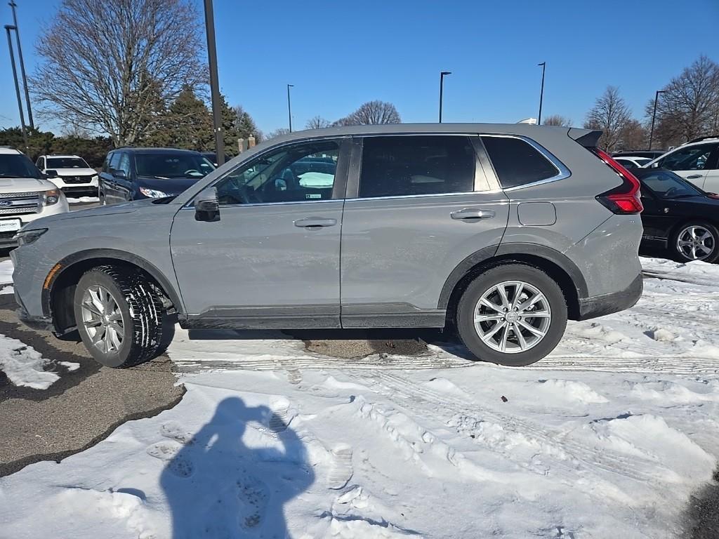 used 2024 Honda CR-V car, priced at $35,447