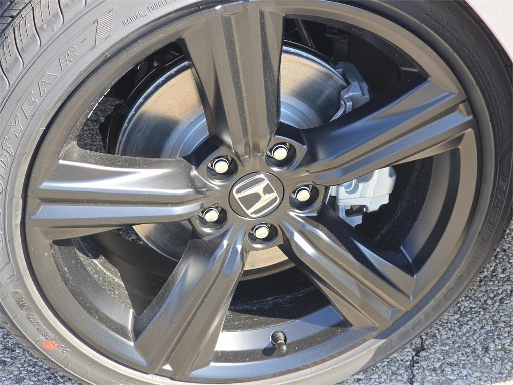 new 2025 Honda Accord Hybrid car, priced at $35,525