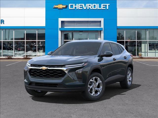 new 2025 Chevrolet Trax car, priced at $22,740