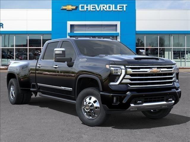 new 2024 Chevrolet Silverado 3500 car, priced at $79,630