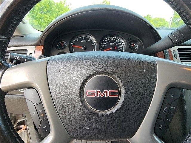 used 2014 GMC Yukon car, priced at $11,034