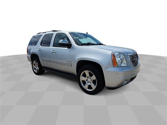 used 2014 GMC Yukon car, priced at $11,034