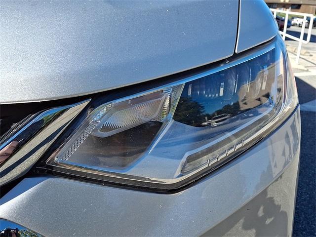 used 2019 Chevrolet Traverse car, priced at $23,432