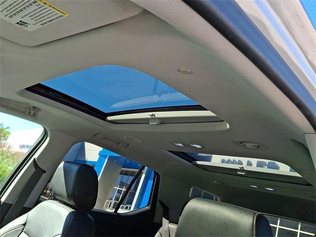 used 2019 Chevrolet Traverse car, priced at $23,432