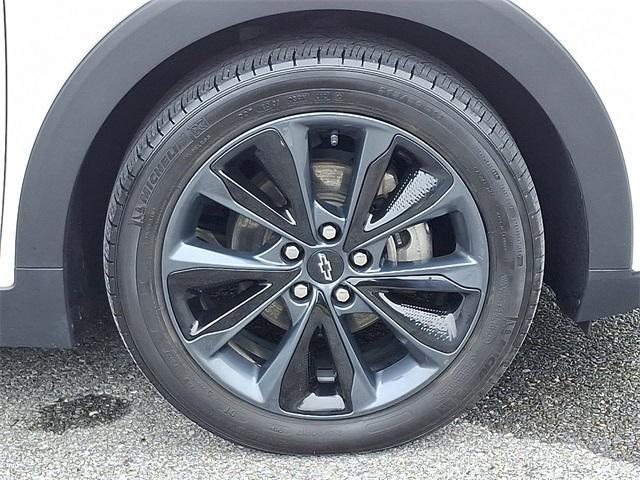 used 2022 Chevrolet Bolt EUV car, priced at $20,857