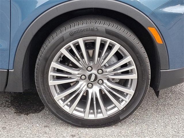 used 2024 Cadillac XT4 car, priced at $41,936