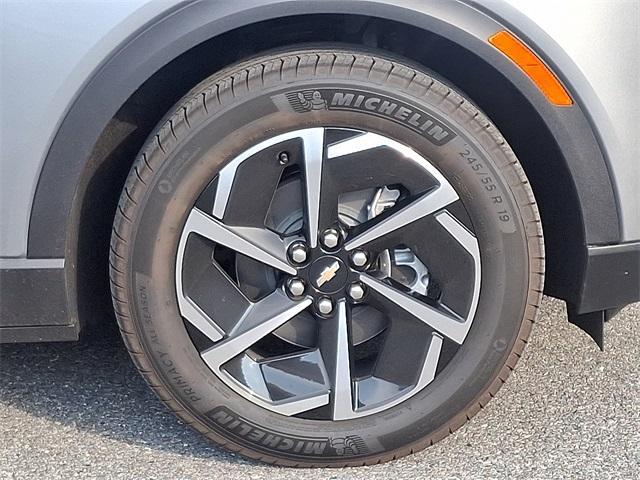 used 2025 Chevrolet Equinox EV car, priced at $26,550