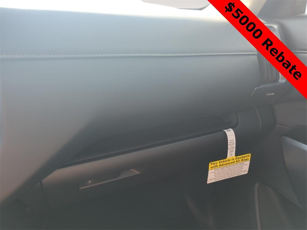 new 2025 Nissan Pathfinder car, priced at $40,095