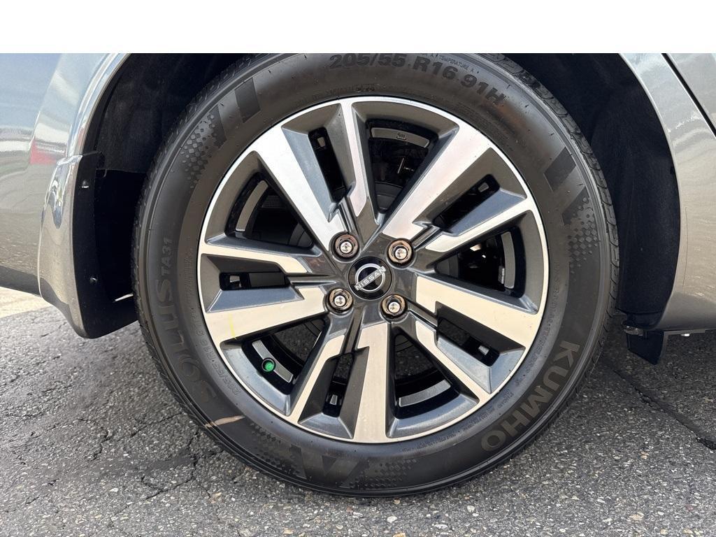 new 2025 Nissan Versa car, priced at $18,985