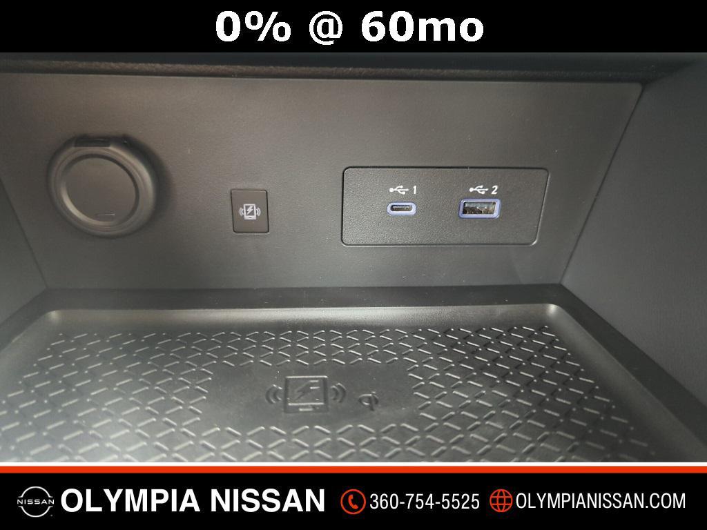 new 2025 Nissan Pathfinder car, priced at $44,338