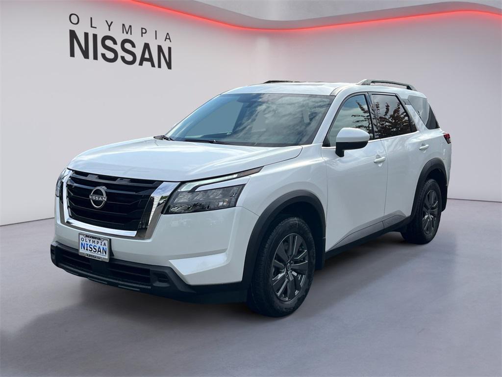 new 2025 Nissan Pathfinder car, priced at $37,876