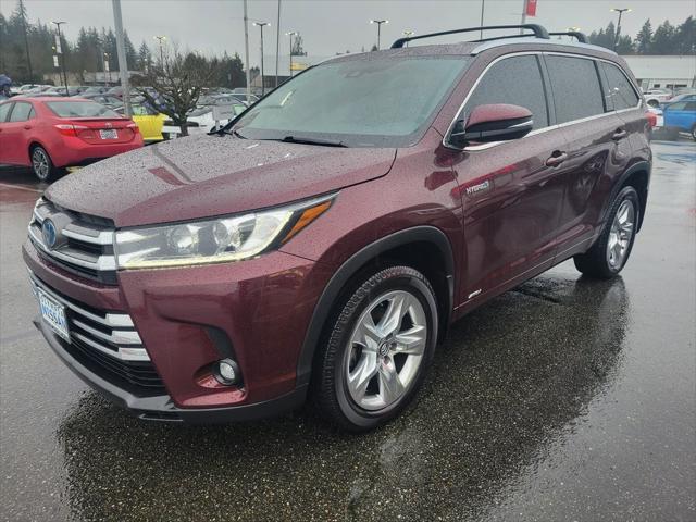 used 2019 Toyota Highlander Hybrid car, priced at $35,888