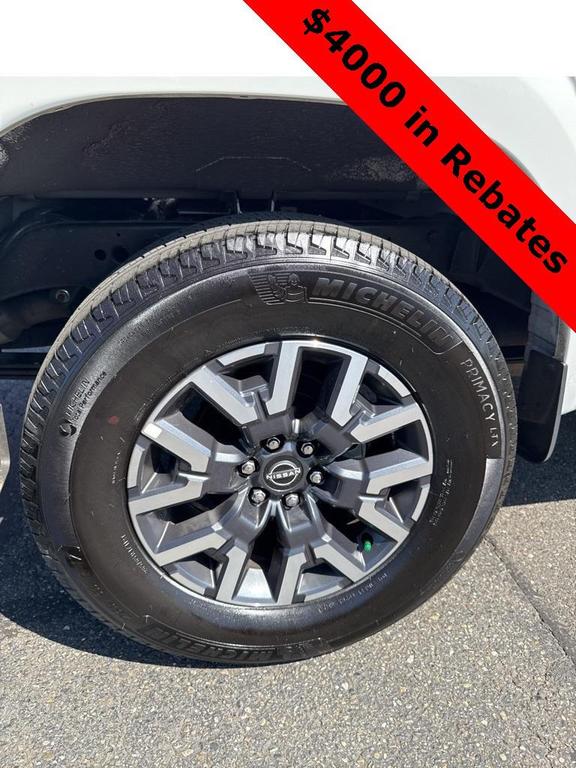 new 2025 Nissan Frontier car, priced at $39,420