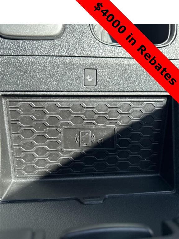 new 2025 Nissan Frontier car, priced at $39,420