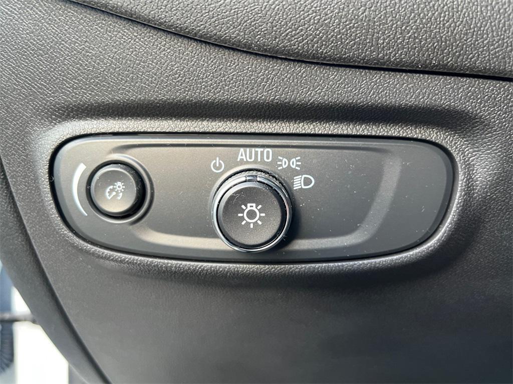 used 2024 Chevrolet Equinox car, priced at $22,588