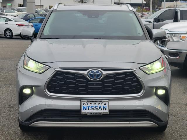 used 2020 Toyota Highlander Hybrid car, priced at $36,888