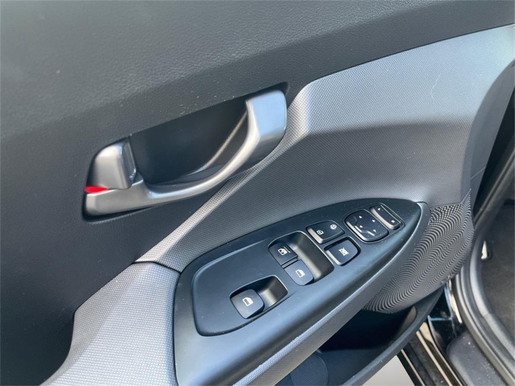 used 2020 Hyundai Veloster car, priced at $15,288