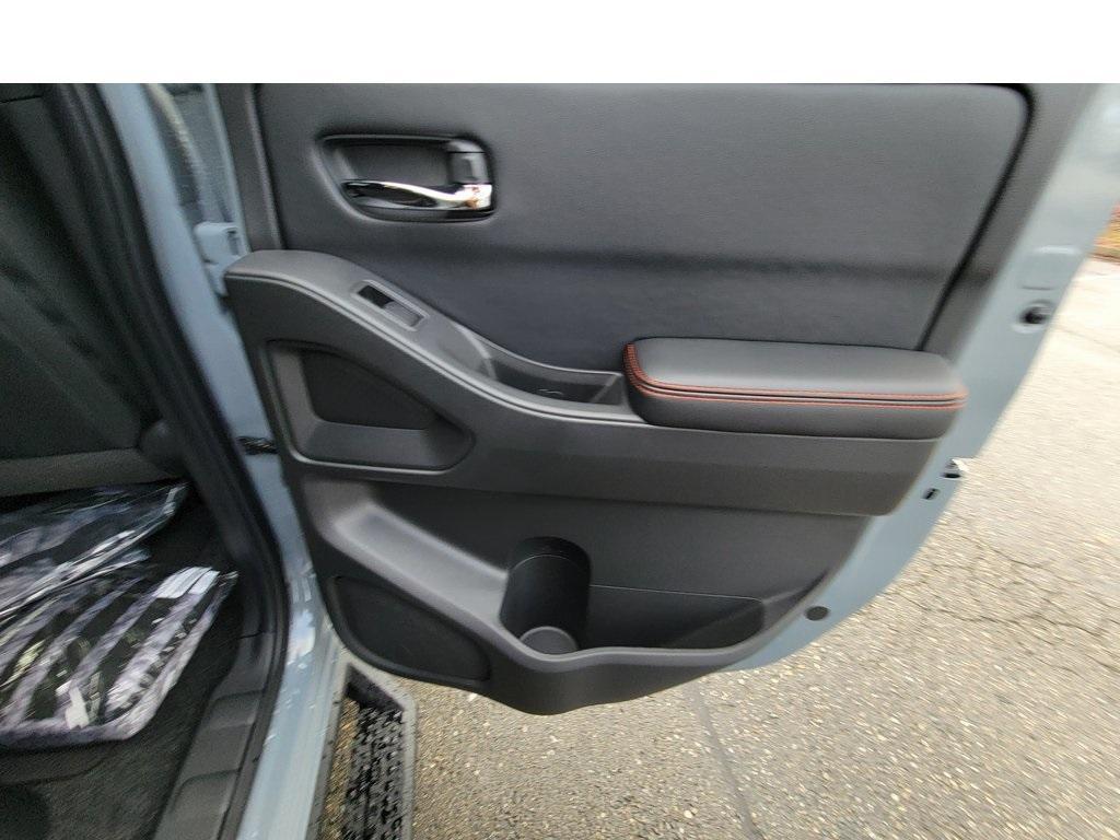 new 2025 Nissan Frontier car, priced at $40,323