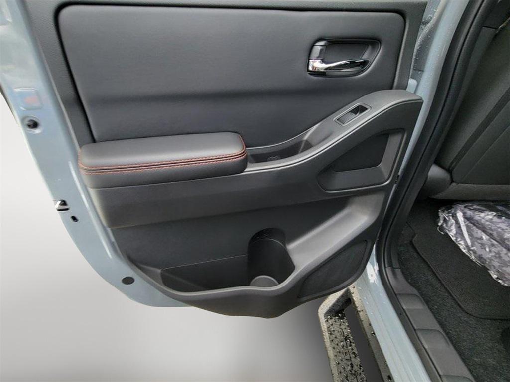 new 2025 Nissan Frontier car, priced at $40,323